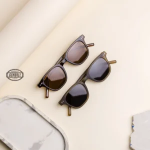 Kacamata Hitam Kotak YAMIKA 03 Unisex – Frame Tebal - Image 9
