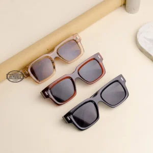 Kacamata Hitam Kotak DAFINA 04 Unisex - Image 4
